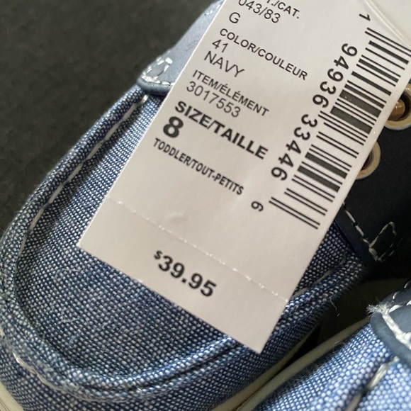 Toddler size 8 shoes - Picture 2 of 2